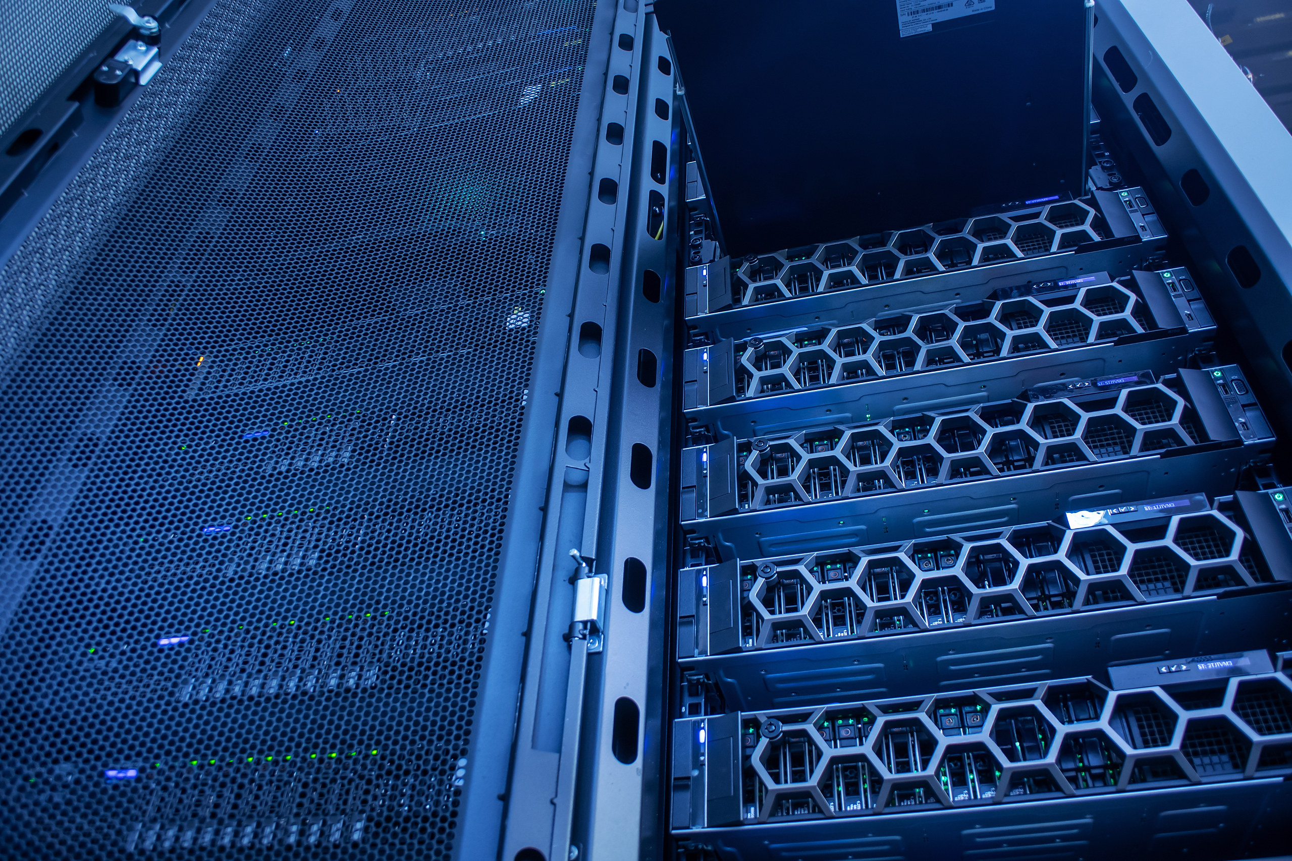 Data center power infrastructure