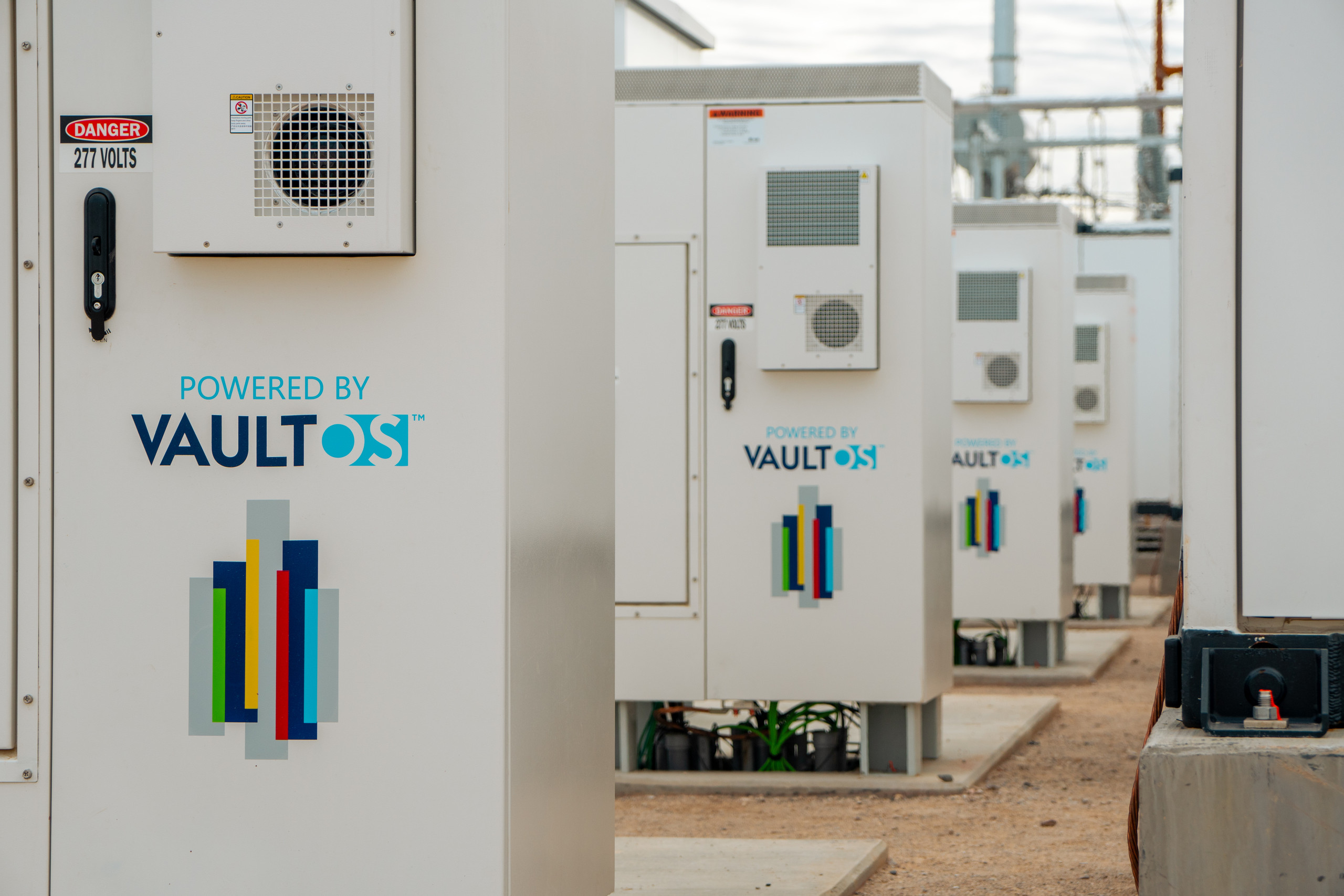 Control room screens monitoring an energy storage asset