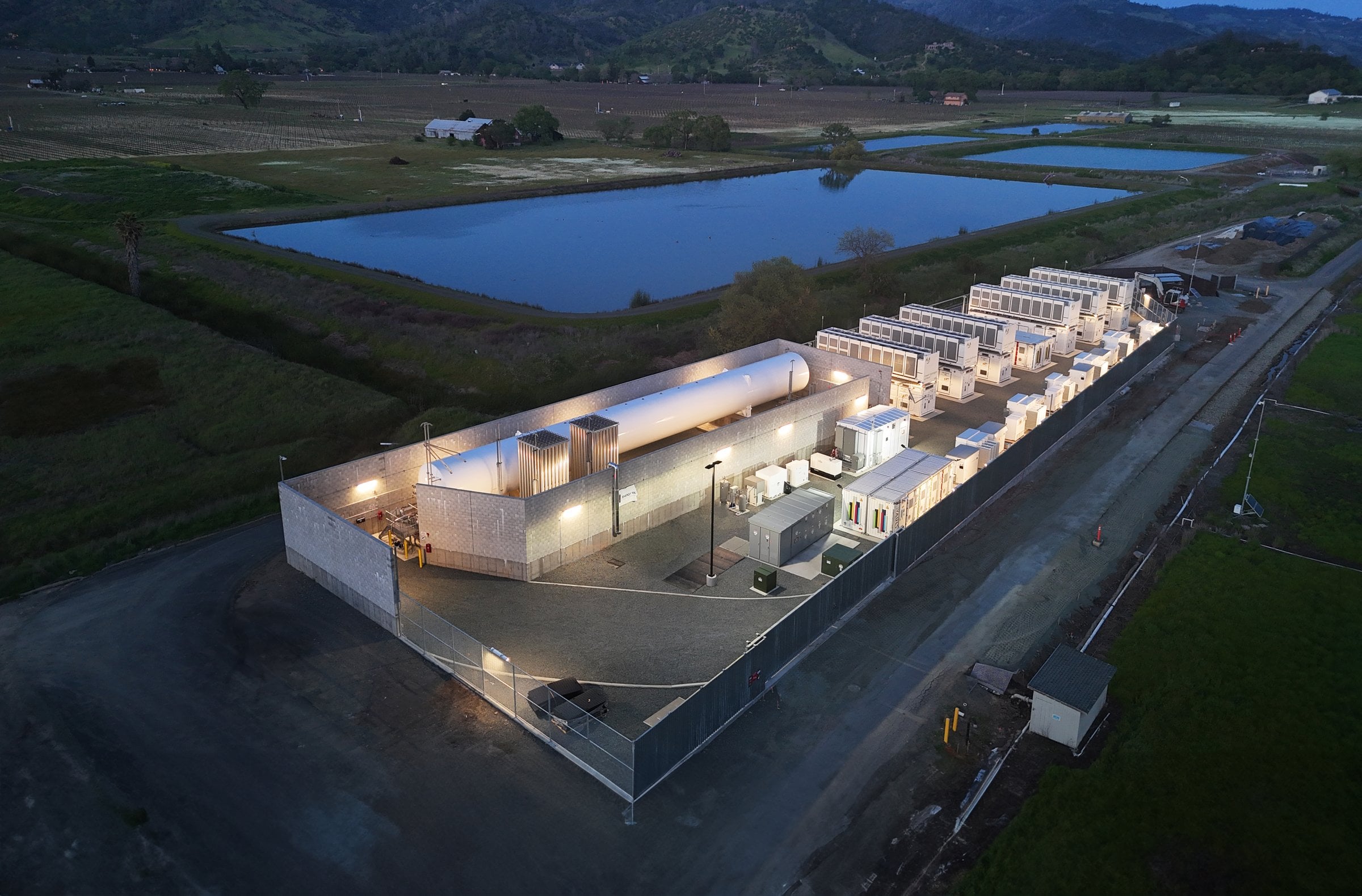 Hybrid energy storage facility at dusk