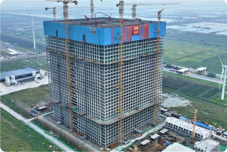 Aerial view of the Rudong EVx tower under construction